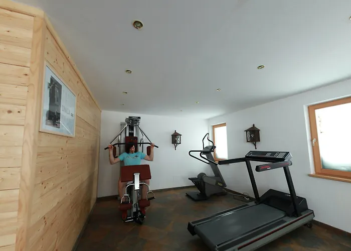 Hotel Rudolfshuette 3*